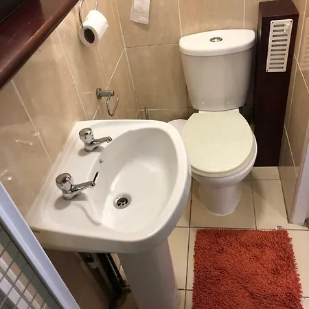 住宿加早餐酒店 Glengarth 利兹