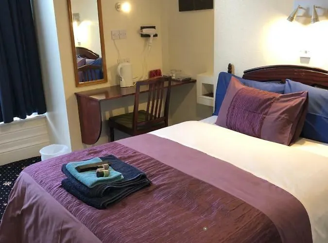 Glengarth Bed & Breakfast *