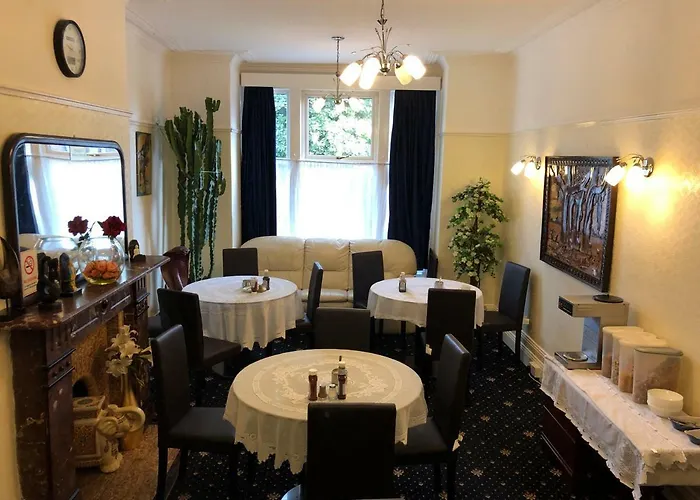 Glengarth Bed & Breakfast Leeds (West Yorkshire)